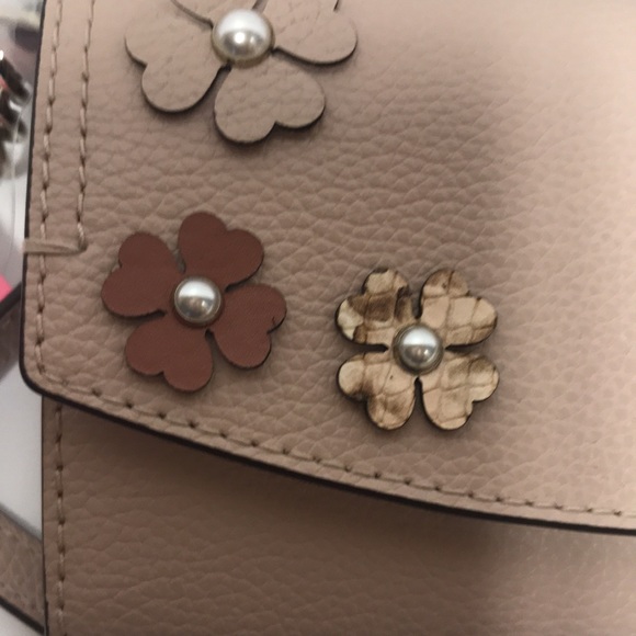 Kate Spade Wallet Crossbody - Picture 4 of 7